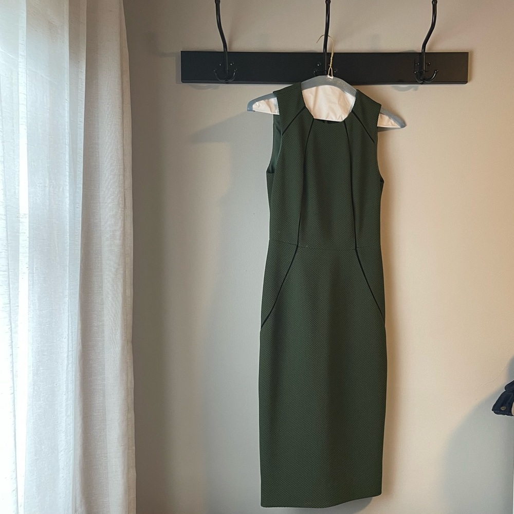 Rachel Roy fitted Olive & Black Middi Dress
